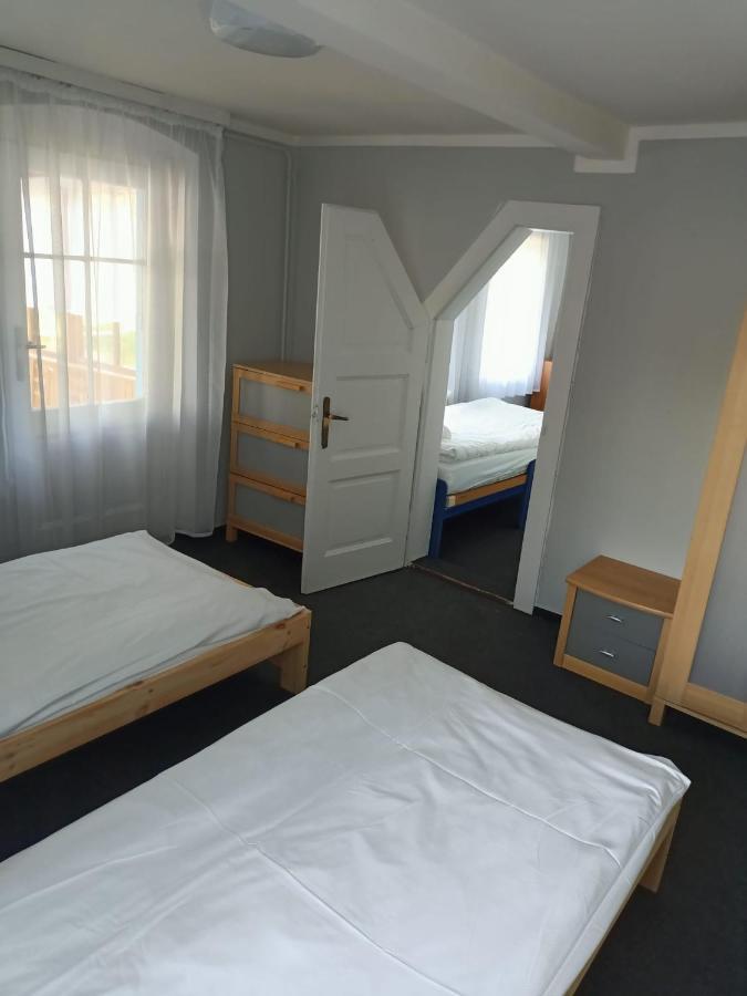 Osrodek Wypoczynkowy Nad Wodospadem Przesieka Bagian luar foto